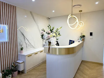 Roseville Dental and Implants