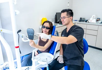 Chatswood Smiles | Local Family Dentist - Crowns - Implants - Invisalign - Emergency Dentist - Cosmetic Dentist