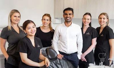 Implant Dentist Sydney